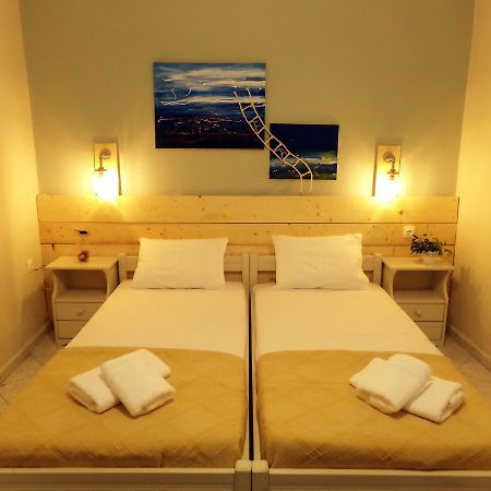 Leia Guest House Ermoúpoli Eksteriør bilde